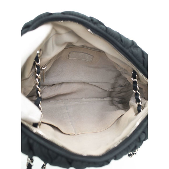 Chanel Chain Bag Shoulder Bubble Quilt - Picture 3 of 9
